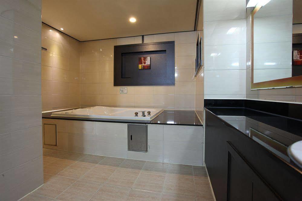 Hotel Tomgi Seoul Exterior photo
